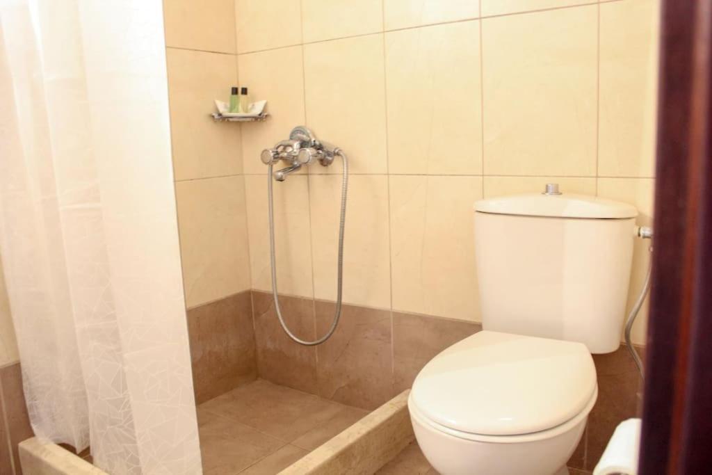 הרקליון Afroditi'S Guest House מראה חיצוני תמונה